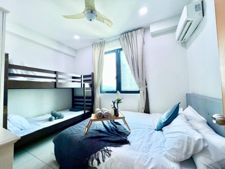 T3 1-10 Pax Trefoil 2Room Setia Alam Cozy Home Wifi Tv Ngoại thất bức ảnh